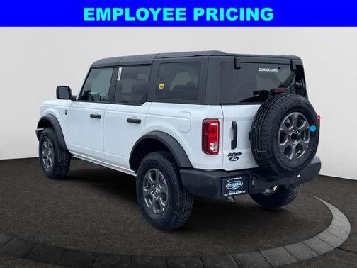 Oxford White 2026 Ford Bronco Big Bend