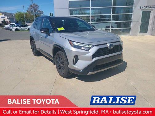 2024 Toyota RAV4 Hybrid SE