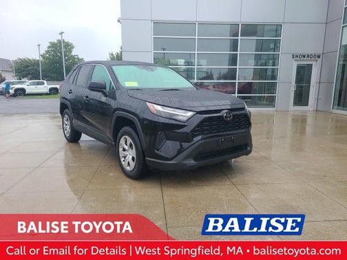 2023 Toyota RAV4 LE