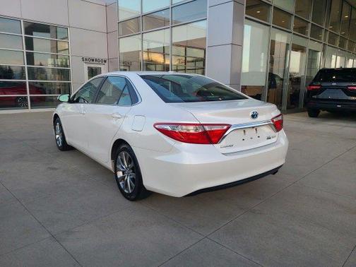 2015 Toyota Camry Hybrid XLE
