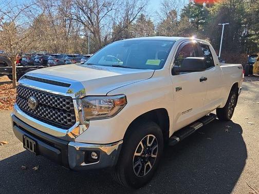 2018 Toyota Tundra SR5