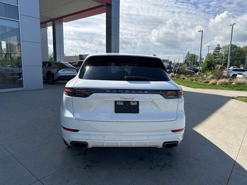 2019 Porsche Cayenne Base