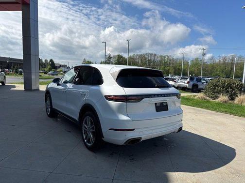 2019 Porsche Cayenne Base