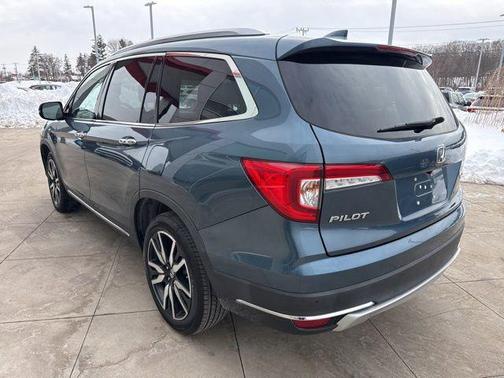 2021 Honda Pilot Touring 8-Passenger