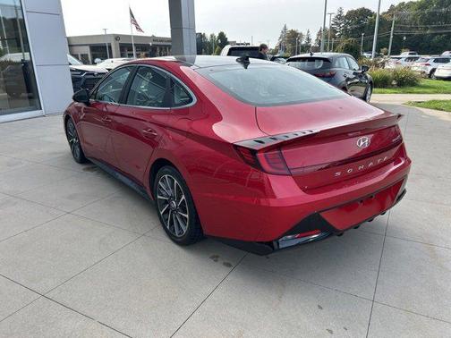 2020 Hyundai SONATA Limited