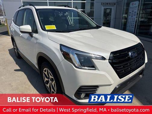 Crystal White Pearl 2023 Subaru Forester Premium