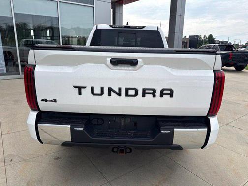 Ice Cap 2024 Toyota Tundra SR5