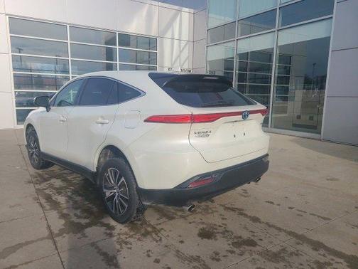 2022 Toyota Venza LE