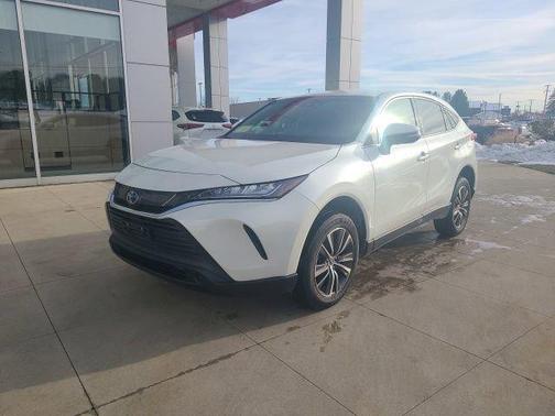 2022 Toyota Venza LE