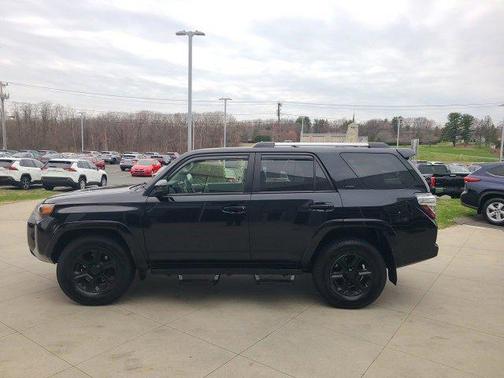 2021 Toyota 4Runner SR5