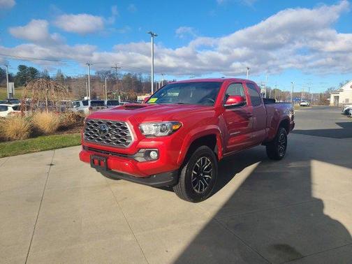 2022 Toyota Tacoma TRD Sport