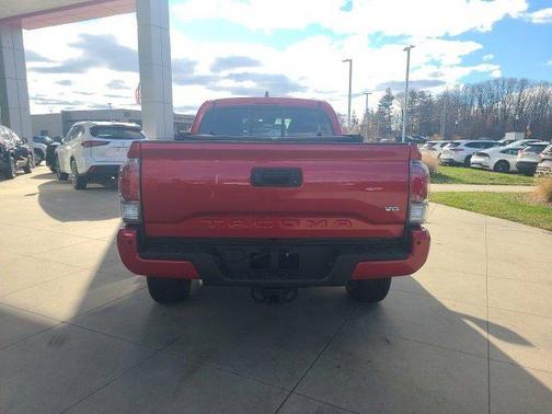 2022 Toyota Tacoma TRD Sport