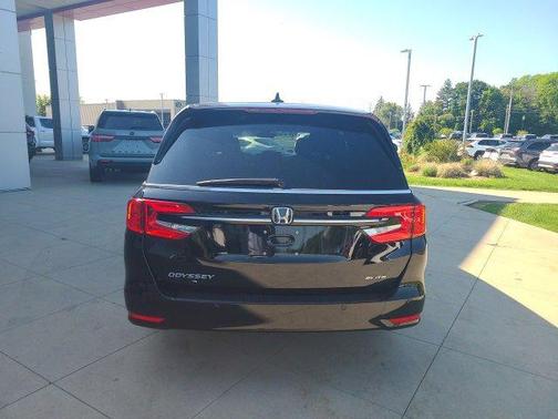 2024 Honda Odyssey Elite