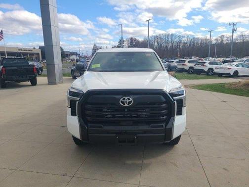 2025 Toyota Tundra SR