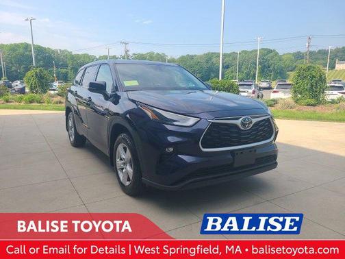 2022 Toyota Highlander LE
