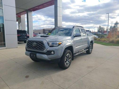 2020 Toyota Tacoma TRD Sport