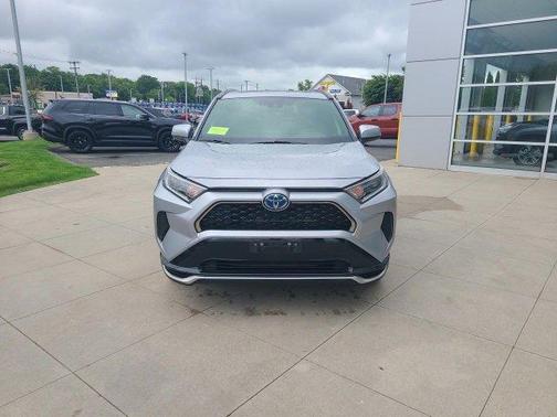 2021 Toyota RAV4 Prime SE