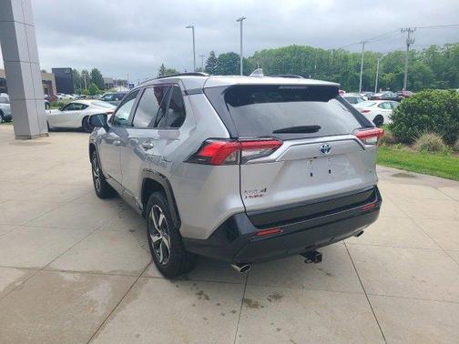 2021 Toyota RAV4 Prime SE