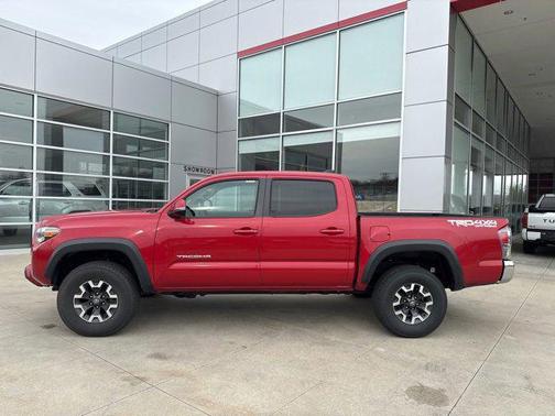 2023 Toyota Tacoma TRD Off Road