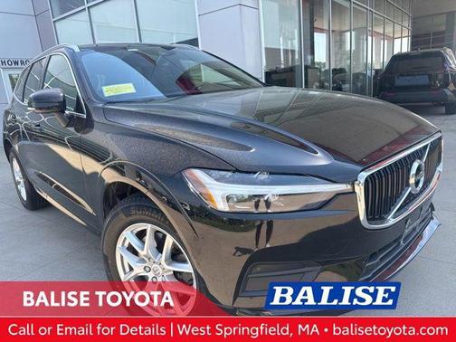 Onyx Black Metallic 2021 Volvo XC60 T6 Momentum