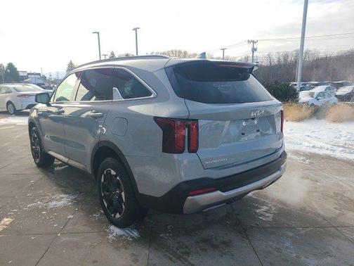 2024 Kia Sorento S