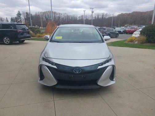 2022 Toyota Prius Prime XLE