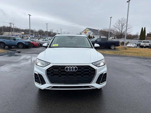 2023 Audi Q5 45 S line Premium Plus