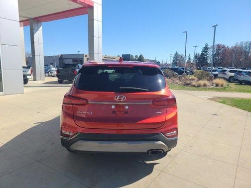 2019 Hyundai SANTA FE SEL 2.4