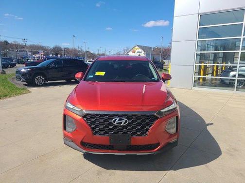 2019 Hyundai SANTA FE SEL 2.4