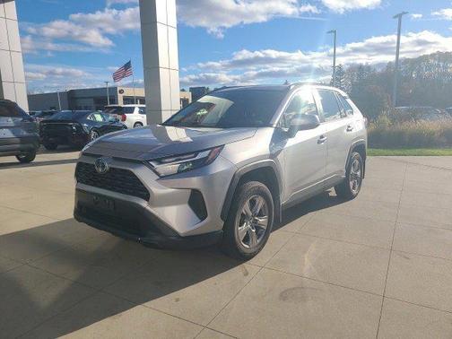 2023 Toyota RAV4 Hybrid XLE