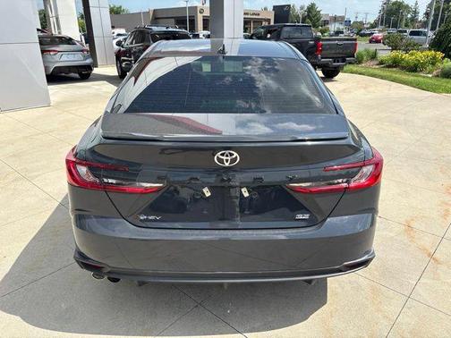 Underground 2025 Toyota Camry SE