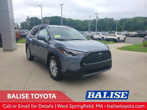2024 Toyota Corolla Cross LE