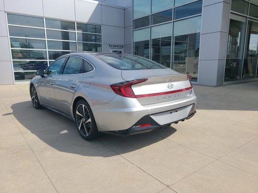 2022 Hyundai SONATA SEL Plus