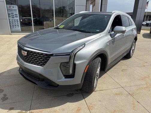 Argent Silver Metallic 2025 Cadillac XT4 Premium Luxury
