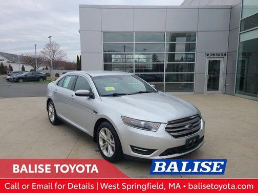 2018 Ford Taurus SEL