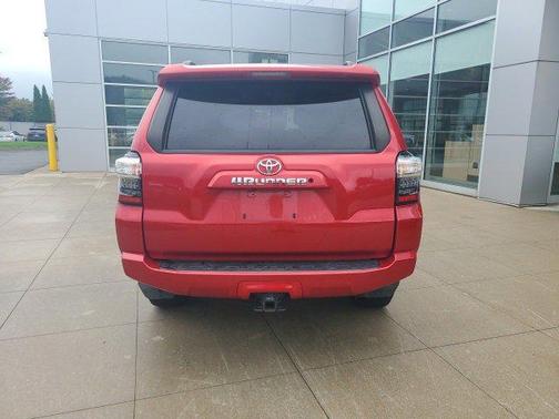 2021 Toyota 4Runner SR5