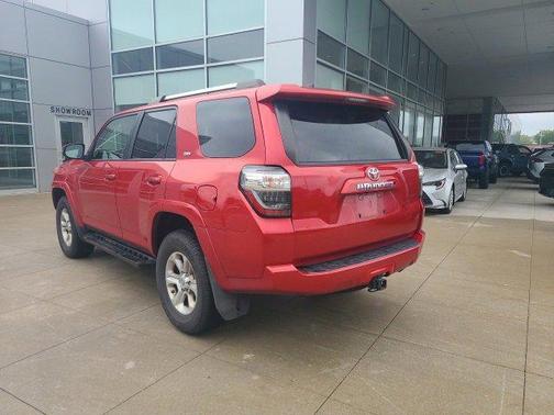 2021 Toyota 4Runner SR5