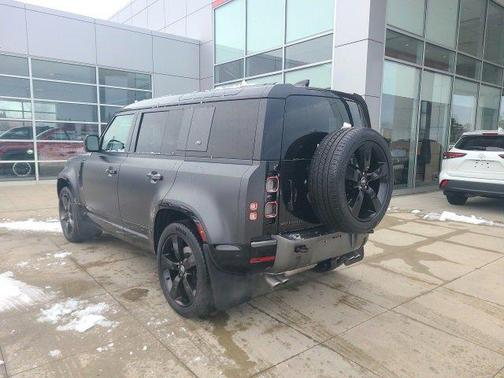 2023 Land Rover Defender 110 Carpathian Edition