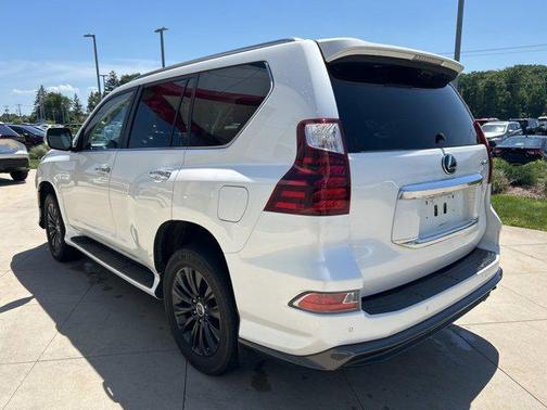 2022 Lexus GX 460 Luxury