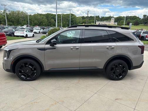 Road Rider Brown 2024 Kia Sorento EX