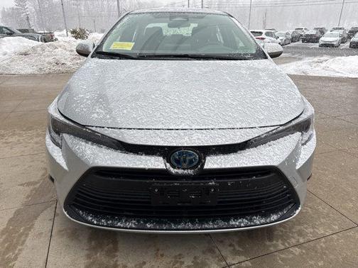 2025 Toyota Corolla Hybrid LE