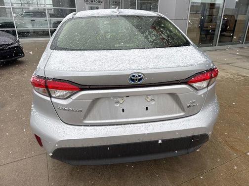 2025 Toyota Corolla Hybrid LE