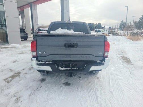 2022 Toyota Tacoma SR5