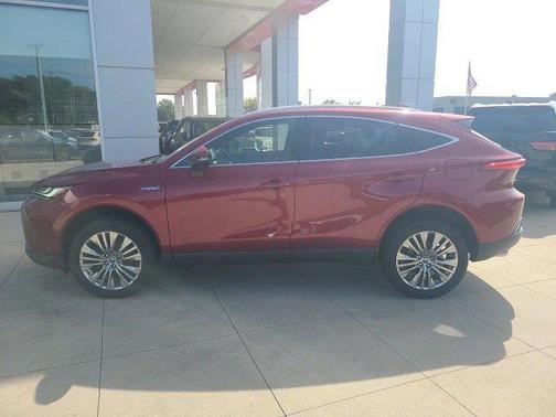 2021 Toyota Venza XLE