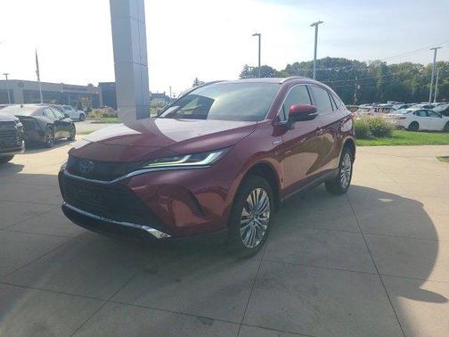 2021 Toyota Venza XLE
