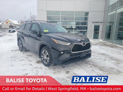 2023 Toyota Highlander XLE