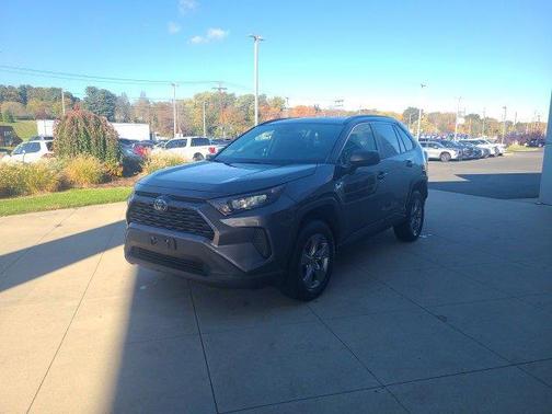 2022 Toyota RAV4 Hybrid LE