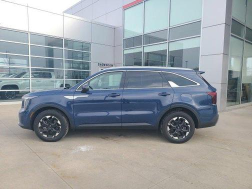 2024 Kia Sorento S