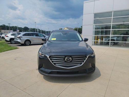 2022 Mazda CX-9 Sport