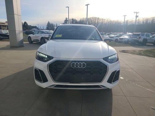 2024 Audi Q5 45 S line Premium Plus